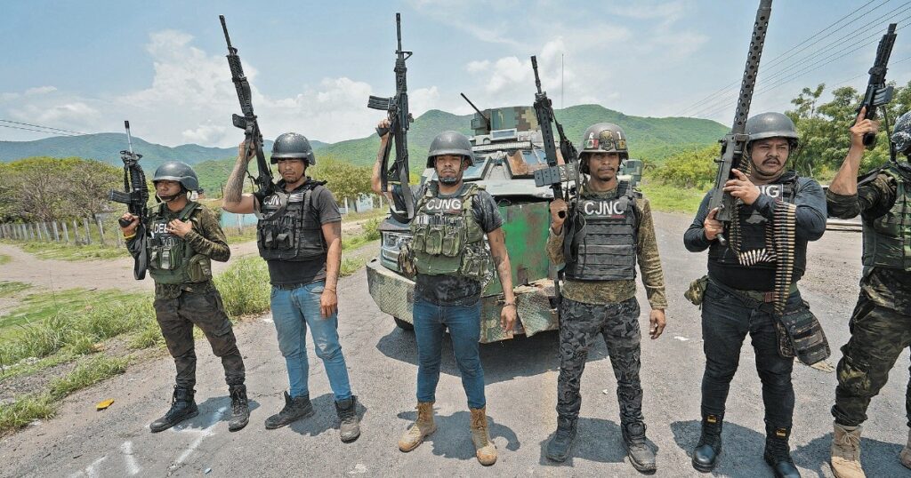 CJNG video urges to keep innocents out of the "narcowar"