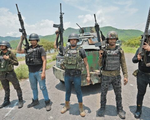 CJNG video urges to keep innocents out of the "narcowar"