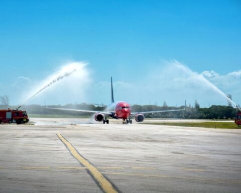Las agencias Hola Sun y Caribe Sol son las encargadas de comercializar los vuelos de OWG en Canadá. Foto: Juan Pablo Carreras/ACN.