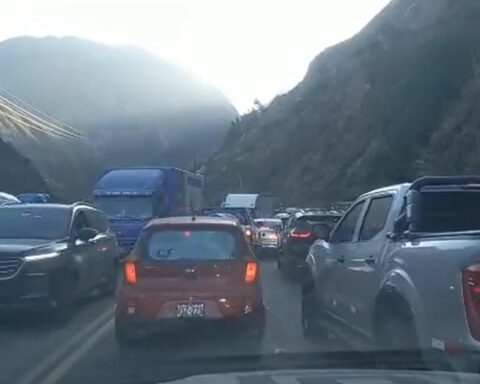 Central Highway: vehicular chaos takes several hours and passengers cannot reach their destinations