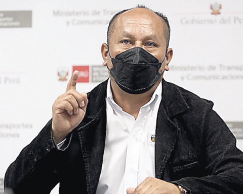 Collaboration of Juan Silva depends on expert opinion in the case of Puente Tarata III