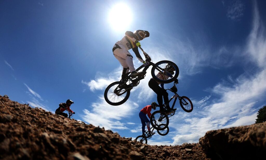 Colombia won a gold, two silvers and a bronze on the third day of the BMX World Championship