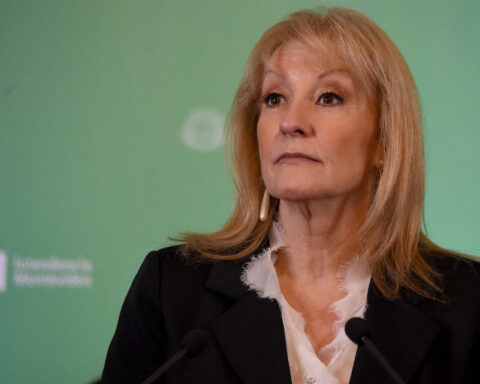 Cosse: "If we open ourselves to China from one day to the next, goodbye to the Uruguayan industry"