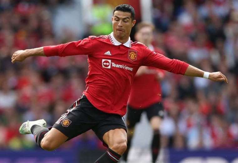 Cristiano Ronaldo reappears with Manchester United in a friendly against RayoVallecano (1-1)