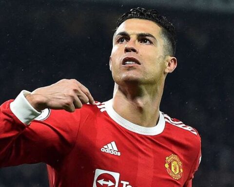 Cristiano Ronaldo jugará el domingo con Manchester United ante Rayo Vallecano
