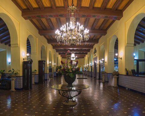 Lobby del Hotel Nacional. Foto: Solways Cuba.
