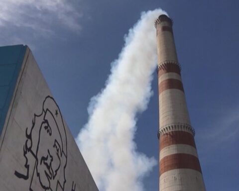 Central Termoeléctrica Ernesto Guevara, en Santa Cruz del Norte, en la provincia cubana de Mayabeque. Foto: Unión Eléctrica de Cuba / Facebook.