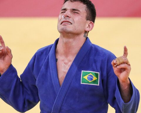 Daniel Cargnin and Ketleyn Quadros take bronze in Judo Grand Prix
