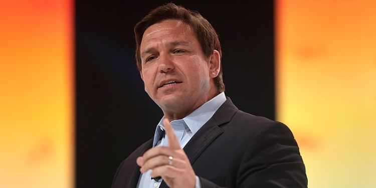 Ron DeSantis, inversiones, Cuba