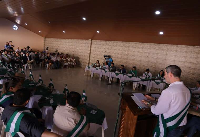 Asamblea Legislativa Departamental sesiona en San Ignacio de Velasco como homenaje a su fundación