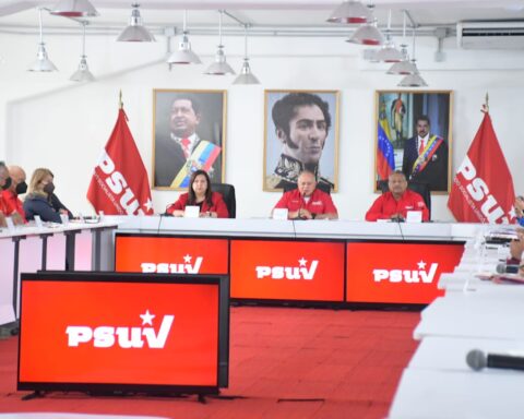 Diosdado Cabello: we redouble the fight against corruption
