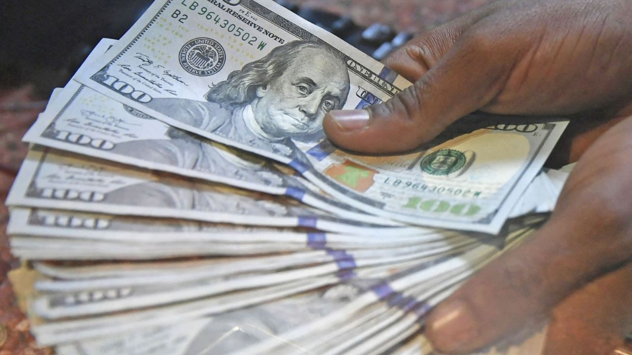 Dollar today: how much foreign currencies are trading this Monday, July 25