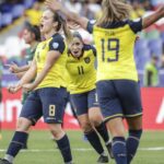 Ecuador thrashes Bolivia 6-1 in women's Copa America opener