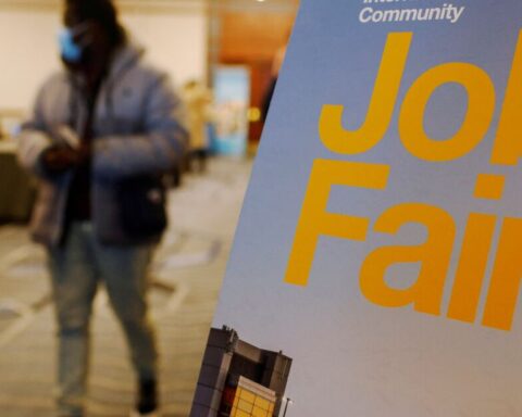 Employment increases more than expected in the United States during June