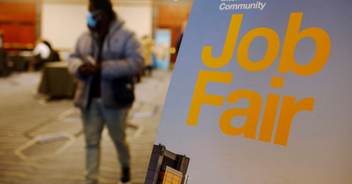 Employment increases more than expected in the United States during June