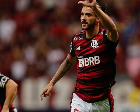 Even saving holders, Flamengo wins Coritiba for the Brasileirão