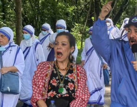 Expulsion of nuns from Charity "demoralized" state officials more, says Arturo McFields