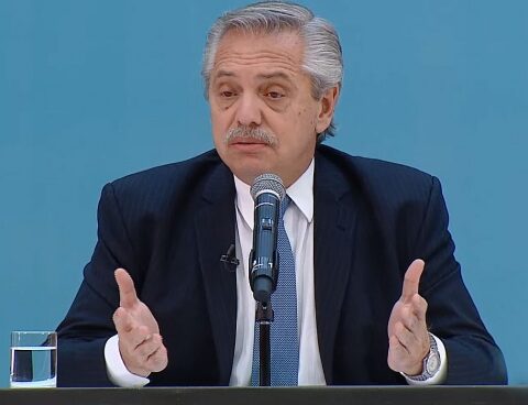 Fernández assured that it will not be devalued because that "is to impoverish people"