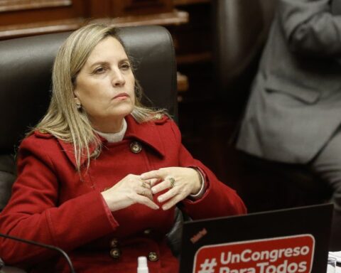 Former presidents of Congress will earn more than S / 12,000 if they enter the parliamentary service