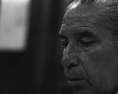 Francisco Morales Bermúdez: they declare national mourning for the death of the former dictator