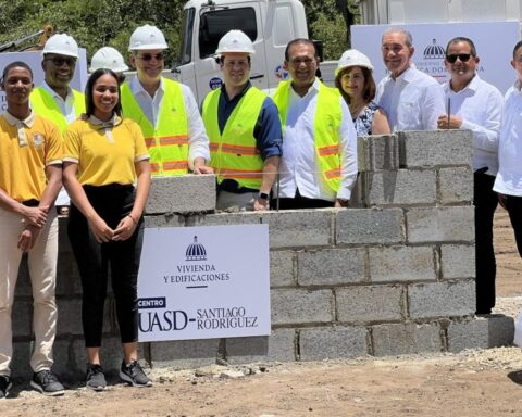 Gobierno invierte $648 millones recinto UASD