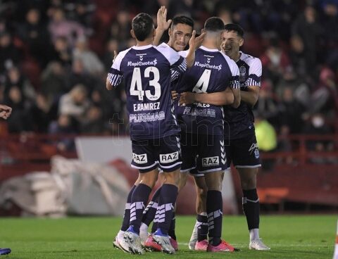 Gymnastics beats Hurricane in Parque de los Patricios
