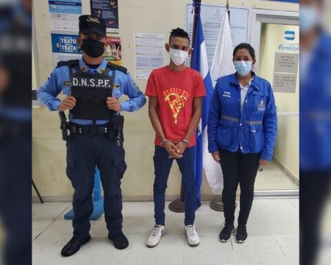 Honduran Police Capture Ex-Partner of Young Woman Murdered While Breastfeeding Her Baby