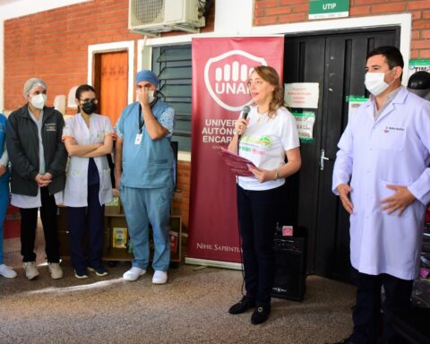 Hospital de Encarnación received important donations from UNAE