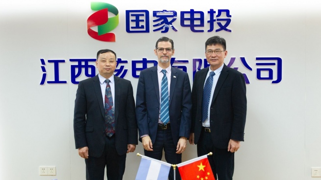 INVAP reached an agreement with Chinese companies to export reactors and produce radioisotopes