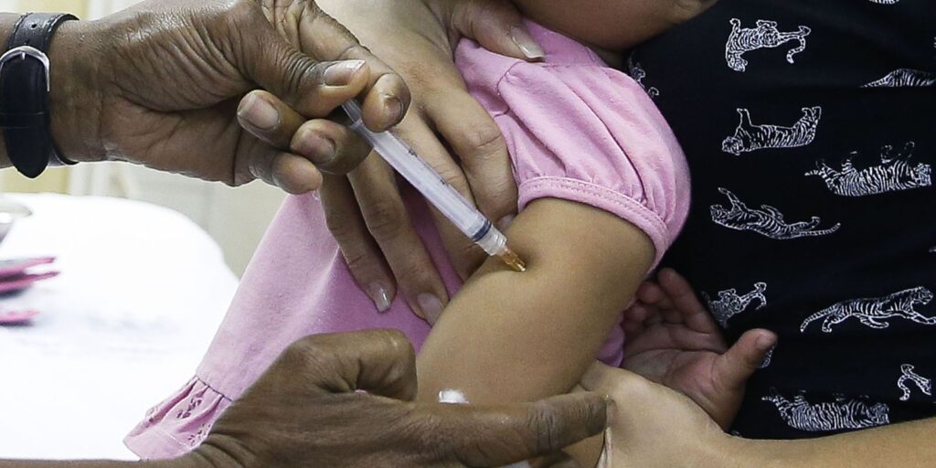 Inactivated polio vaccine is 10 years old in clinics with low adherence