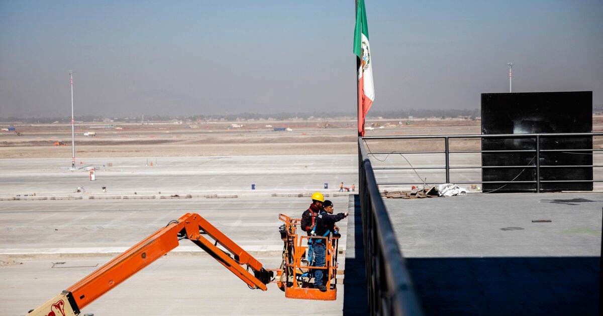 Investment in public infrastructure in Mexico advances slowly