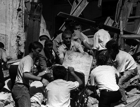 Israel acknowledged the Mossad report on the attacks on the embassy and the Amia