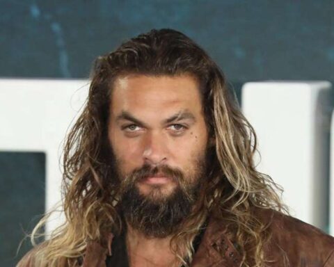 El actor que conducía un Oldsmobile de 1970, no resultó herido