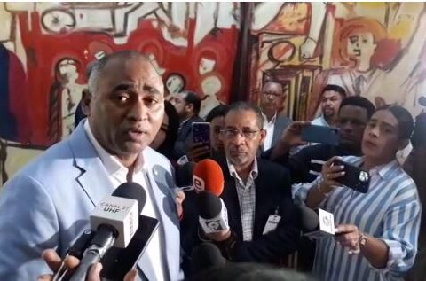 Julito Fulcar warns PRM will approve domain extinction law with or without consensus