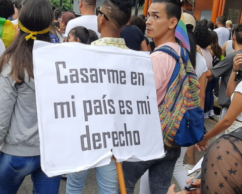 LGBTI population demands that the Venezuelan State respect their rights in a pride march