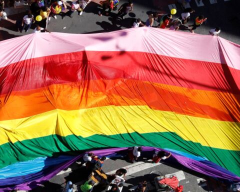LGBTQIA+ Pride Parade returns to the streets of Brasília