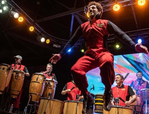 La Bomba de Tiempo adds a new feature to its children's show "Give it Rhythm"