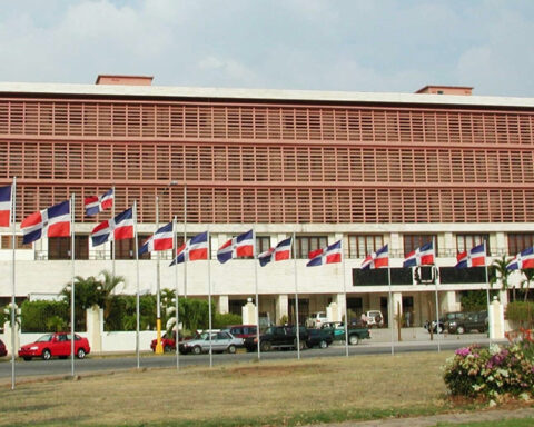 Lawyers affirm that the law of extinction must be organic