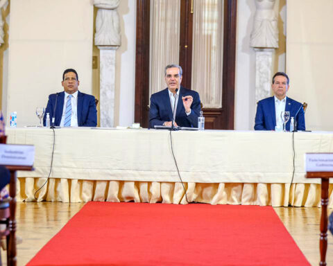 Luis Abinader promotes industrial MSMEs