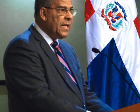 MAP holder justifies measure for disproportionate increase in payroll in public entities