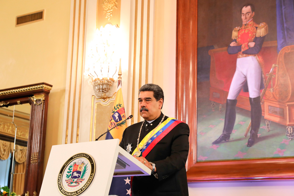 Maduro was the great absentee from the #5Jul parade and sends a recorded message to the FAN
