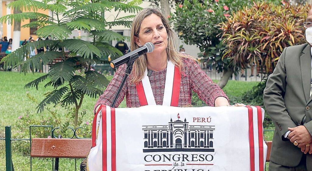 María del Carmen Alva on recounting her management: "The non-reelection of congressmen has been a big mistake"