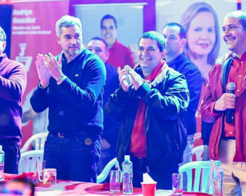 Marito describes Cartes as "cancer"