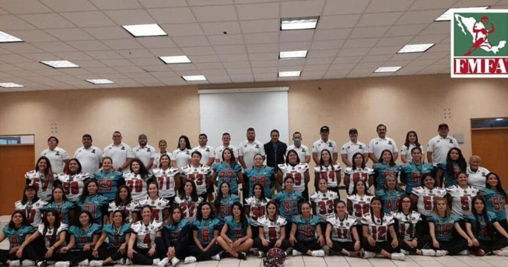 Mexicans 'miss' their first game in the American Football World Cup