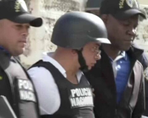 Miguel Cruz pide investigar permisos concedidos por Jorge Mera