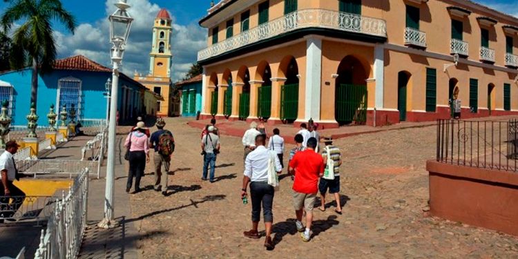Turistas, Cuba