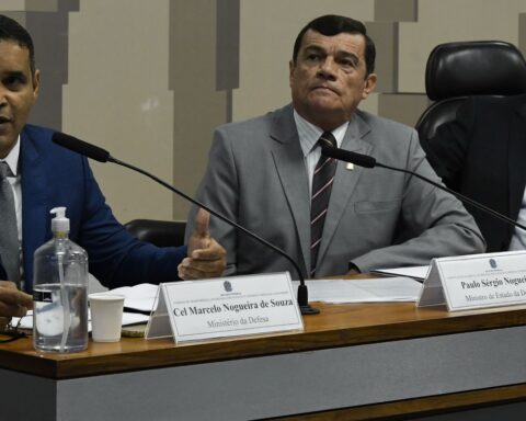 Minister considers three military suggestions essential for election