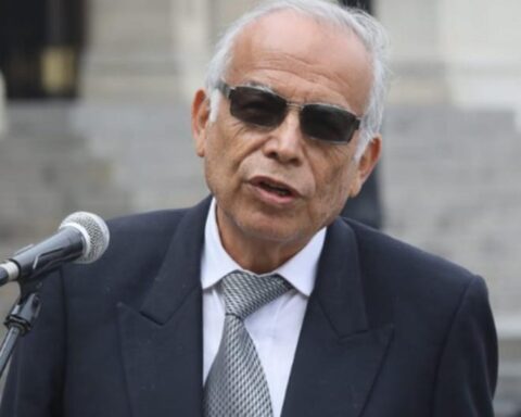 Ministry of Defense supports the Armed Forces: "They are tutelary institutions of the Nation"