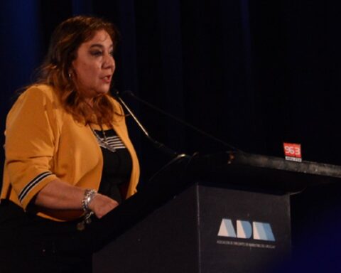 Moreira highlighted the “Avanzar” and “Sueños en Obra” programs and announced non-reimbursable subsidies