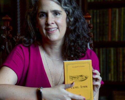 Mother and daughter create publishing house to launch Brazilian authors